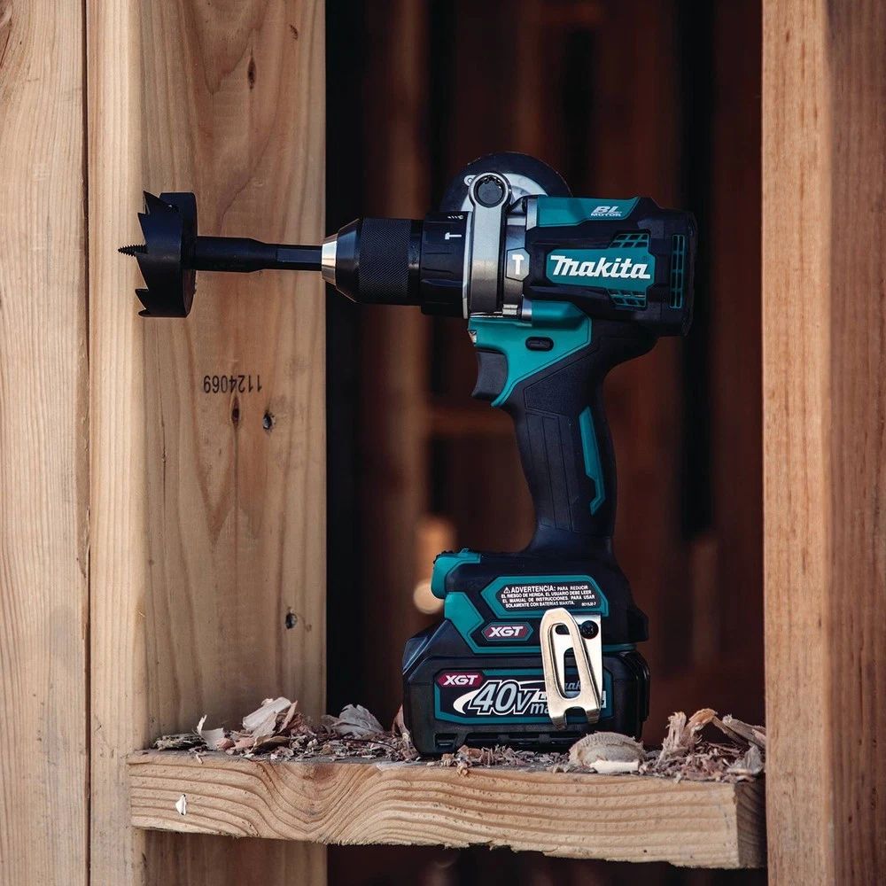 Makita GT401M1D1 40V max XGT 1-1/4" Recip Saw 4-Tool Combo Kit (2.5 Ah/4 Ah) New