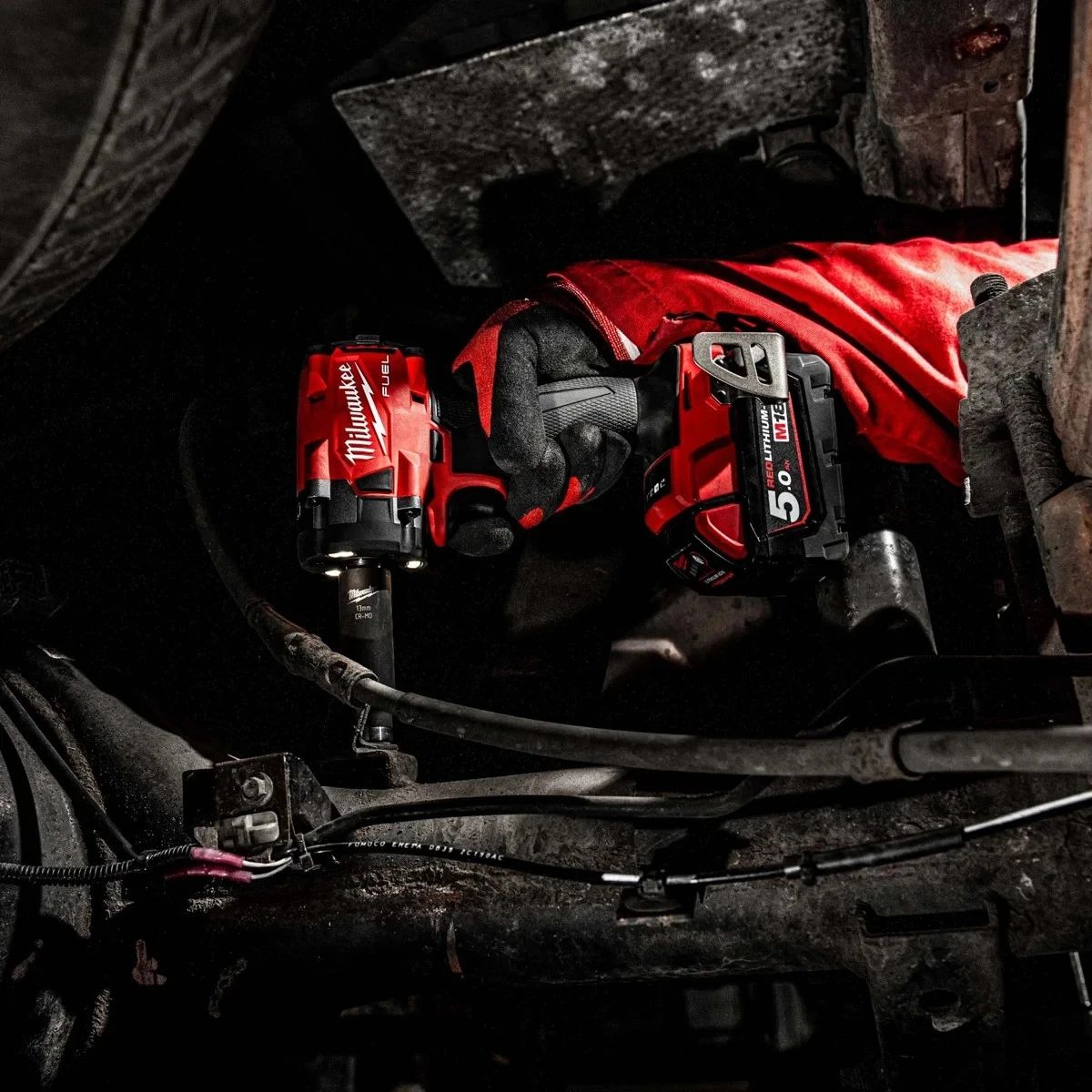 Milwaukee M18FIW2F12-502X 18V Fuel 1/2" Compact Impact Wrench Kit 2X 5.0Ah