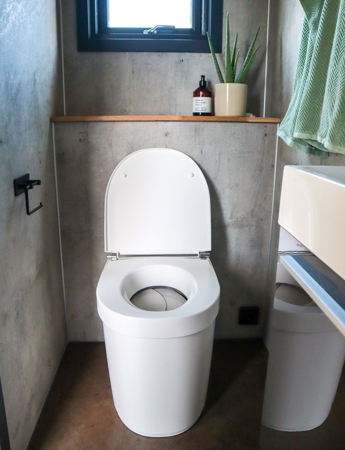 Separett Tiny with Urine Container Composting Toilet