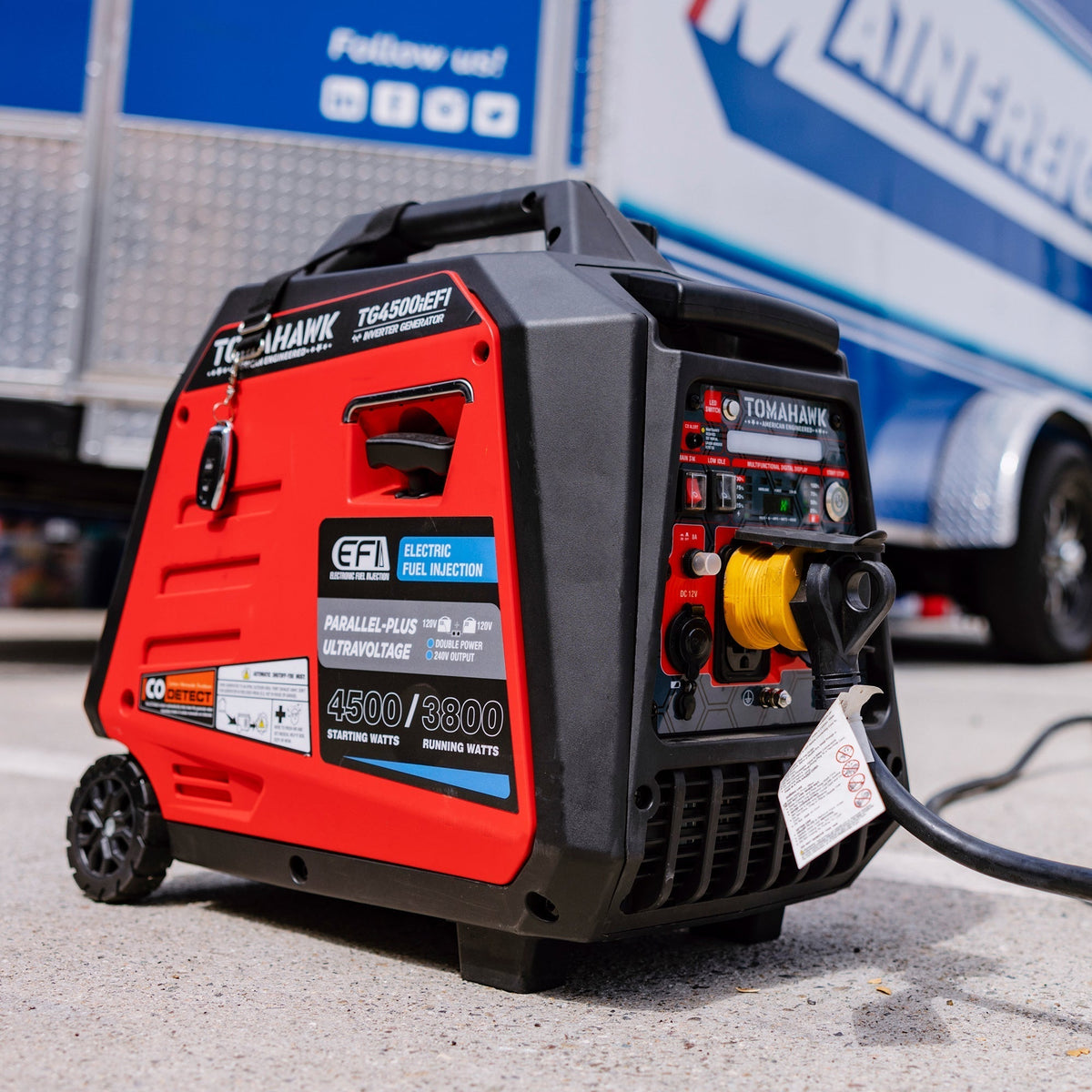 Tomahawk Power 4500 Watt Inverter Generator Electronic Fuel Injection EFI Super Quiet Portable Gas Power Professional Use